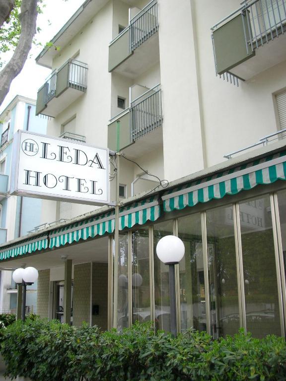 Hotel Leda Rimini Bagian luar foto