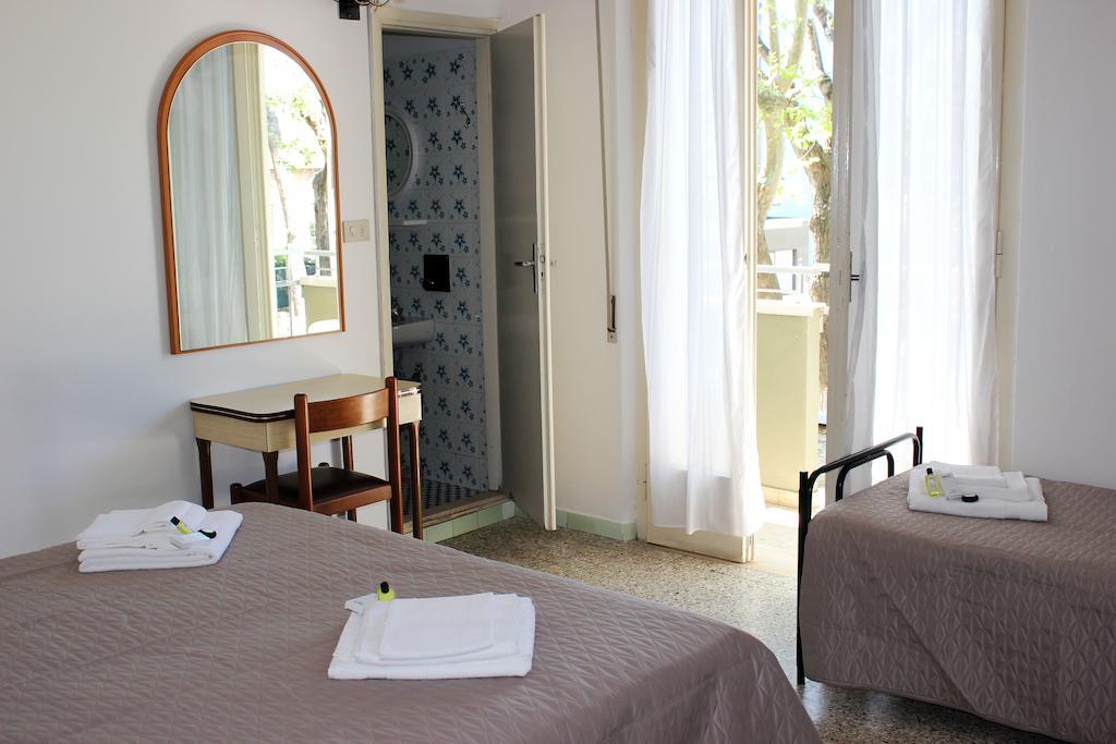 Hotel Leda Rimini Ruang foto