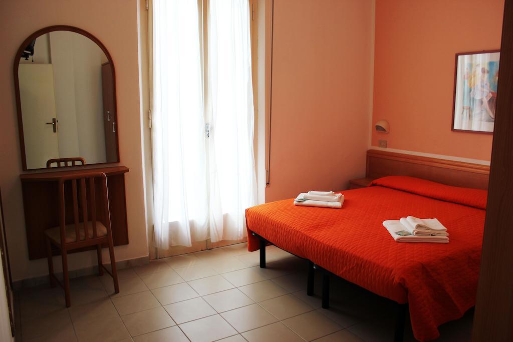 Hotel Leda Rimini Ruang foto
