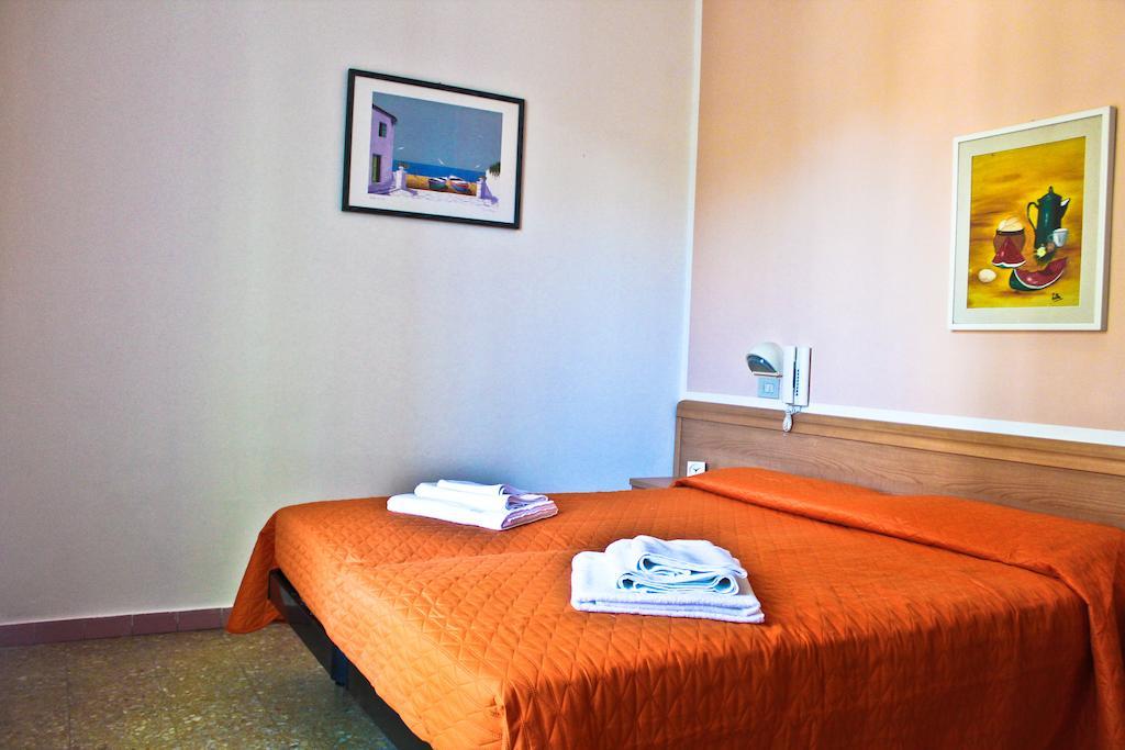 Hotel Leda Rimini Ruang foto