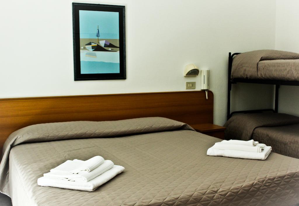 Hotel Leda Rimini Ruang foto
